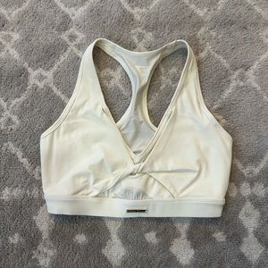 Whitney Simmons x Gymshark v3 Bra